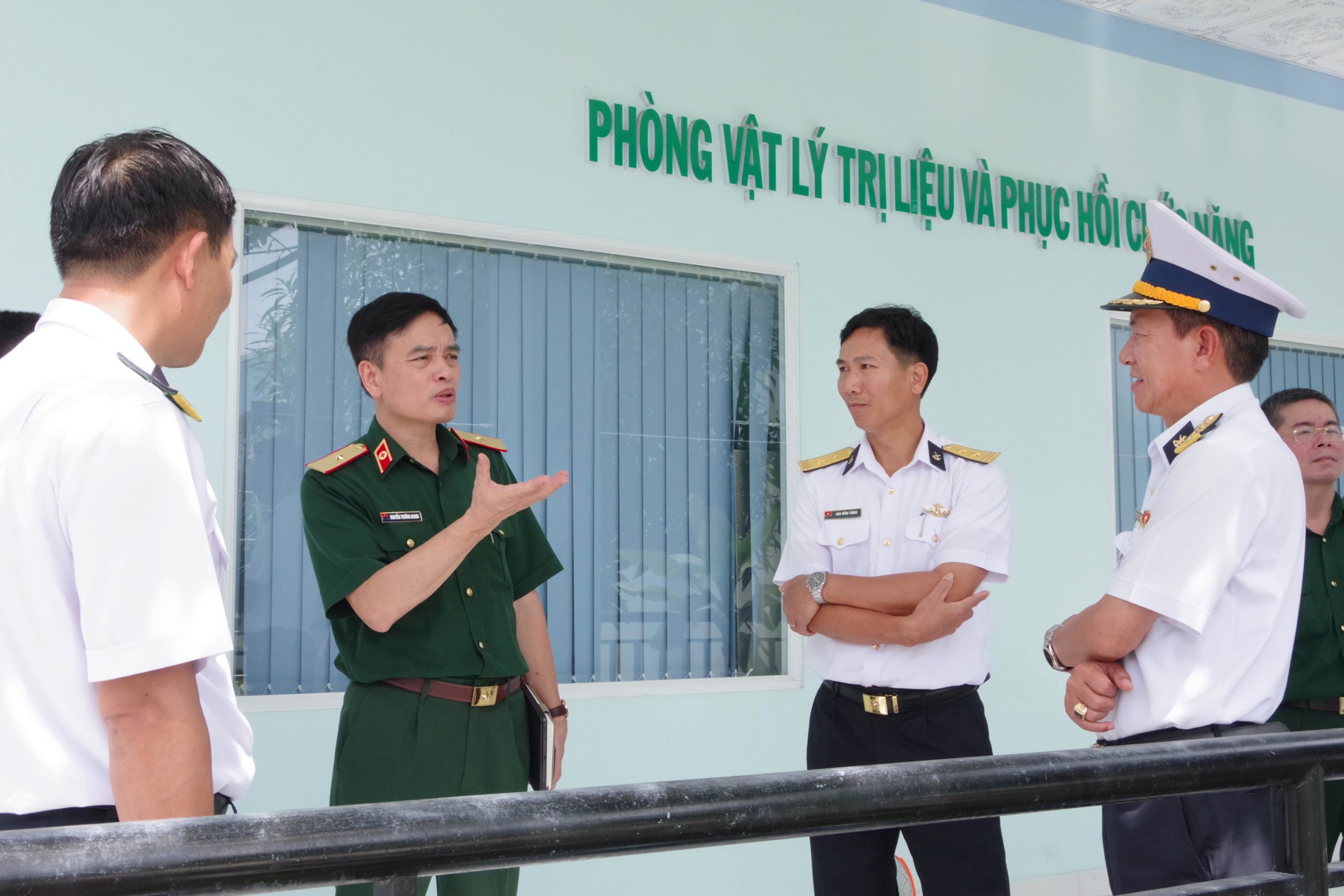 Cục Quân y: Kiểm tra công tác khám, chữa bệnh tại Lữ đoàn 101