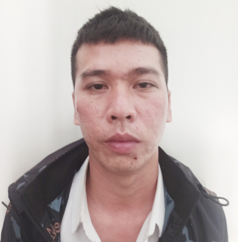 Bắt 2 đối tượng chuyên trộm cắp trước cổng trường