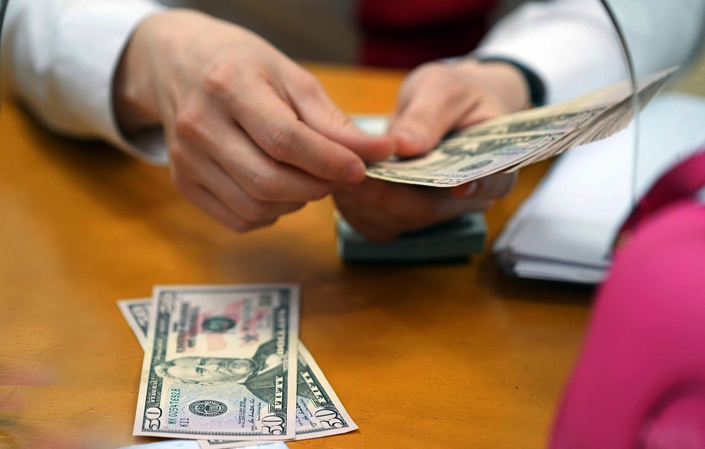 Giá USD hôm nay 16.11.2022: Tự do rớt nhanh về 25.000 đồng