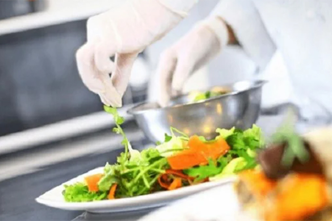 Tăng cường đảm bảo an toàn thực phẩm, phòng chống ngộ độc thực phẩm tại các bếp ăn tập thể