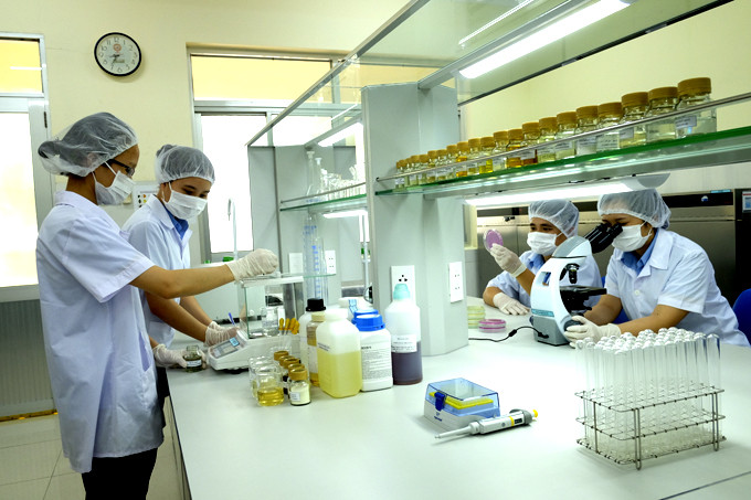 Nghiên cứu dịch chiết yến sào phục vụ sản xuất các dòng sản phẩm  tại Công ty TNHH Nhà nước Một thành viên  Yến sào Khánh Hòa.