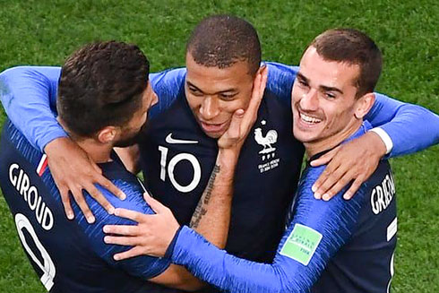 Antoine Griezmann, Olivier Giroud và Kylian Mbappe - Ba chàng lính ngự lâm của đội tuyển Pháp.