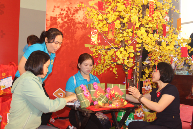 Ấm áp Tết sum vầy