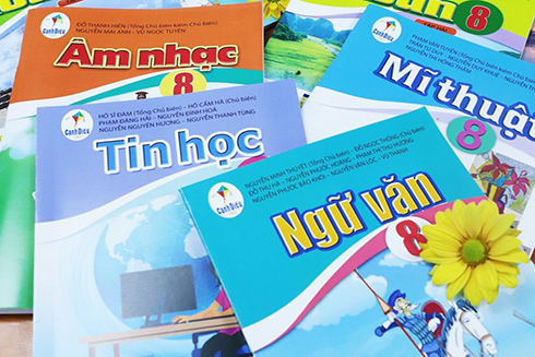Phê duyệt danh mục sách giáo khoa lớp 8 chương trình giáo dục phổ thông mới