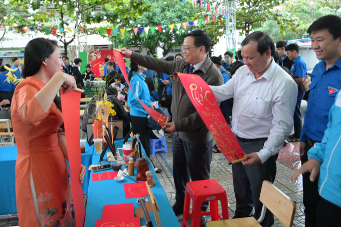 Thú vị "Hội chợ Xuân 2023"