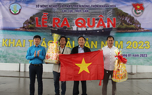 Ra quân khai thác hải sản năm 2023