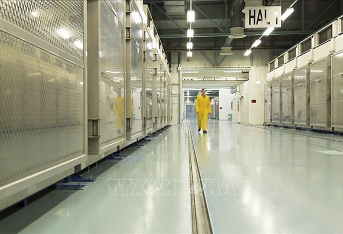 Quang cảnh bên trong cơ sở làm giàu urani Fordow của Iran ở Qom. Ảnh: AFP/TTXVN