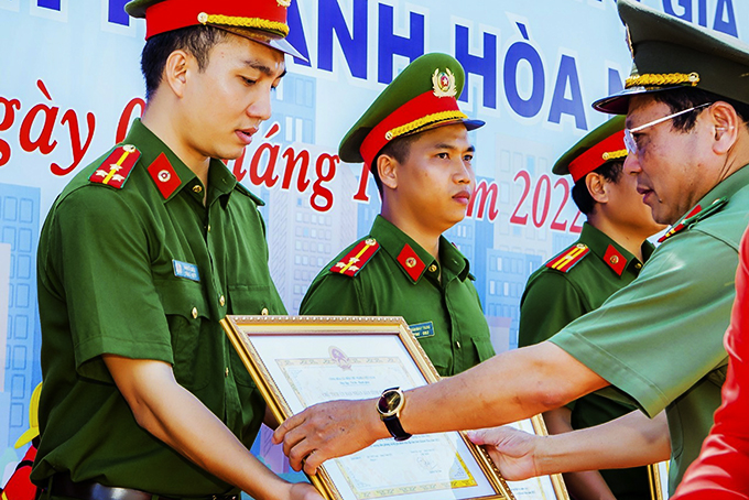 Thượng úy Phạm Sỹ Dược: Cán bộ đoàn tiêu biểu toàn quốc