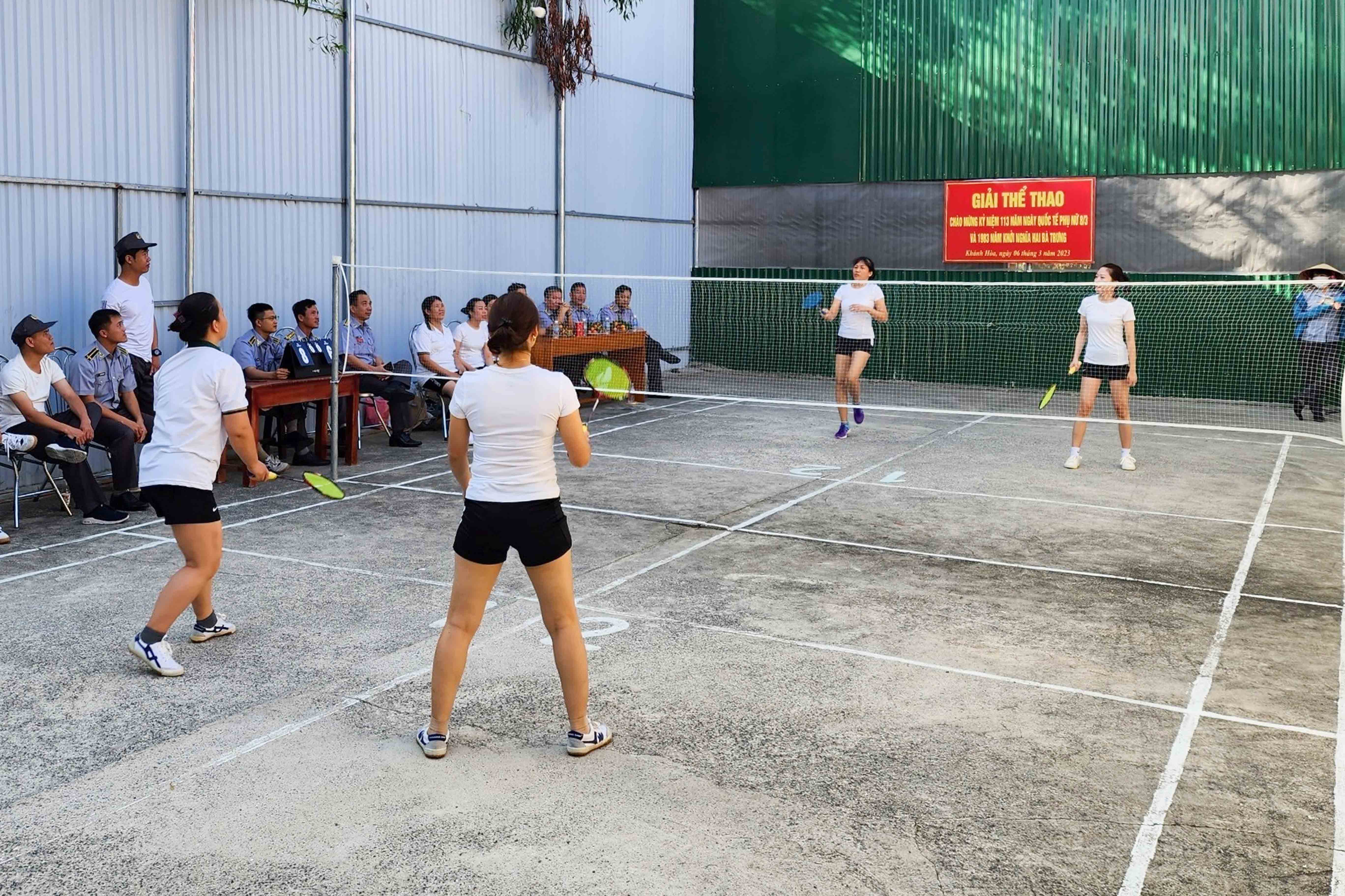 Hội Phụ nữ Chi đội Kiểm ngư số 4: Tổ chức giải thể thao chào mừng Ngày Quốc tế phụ nữ