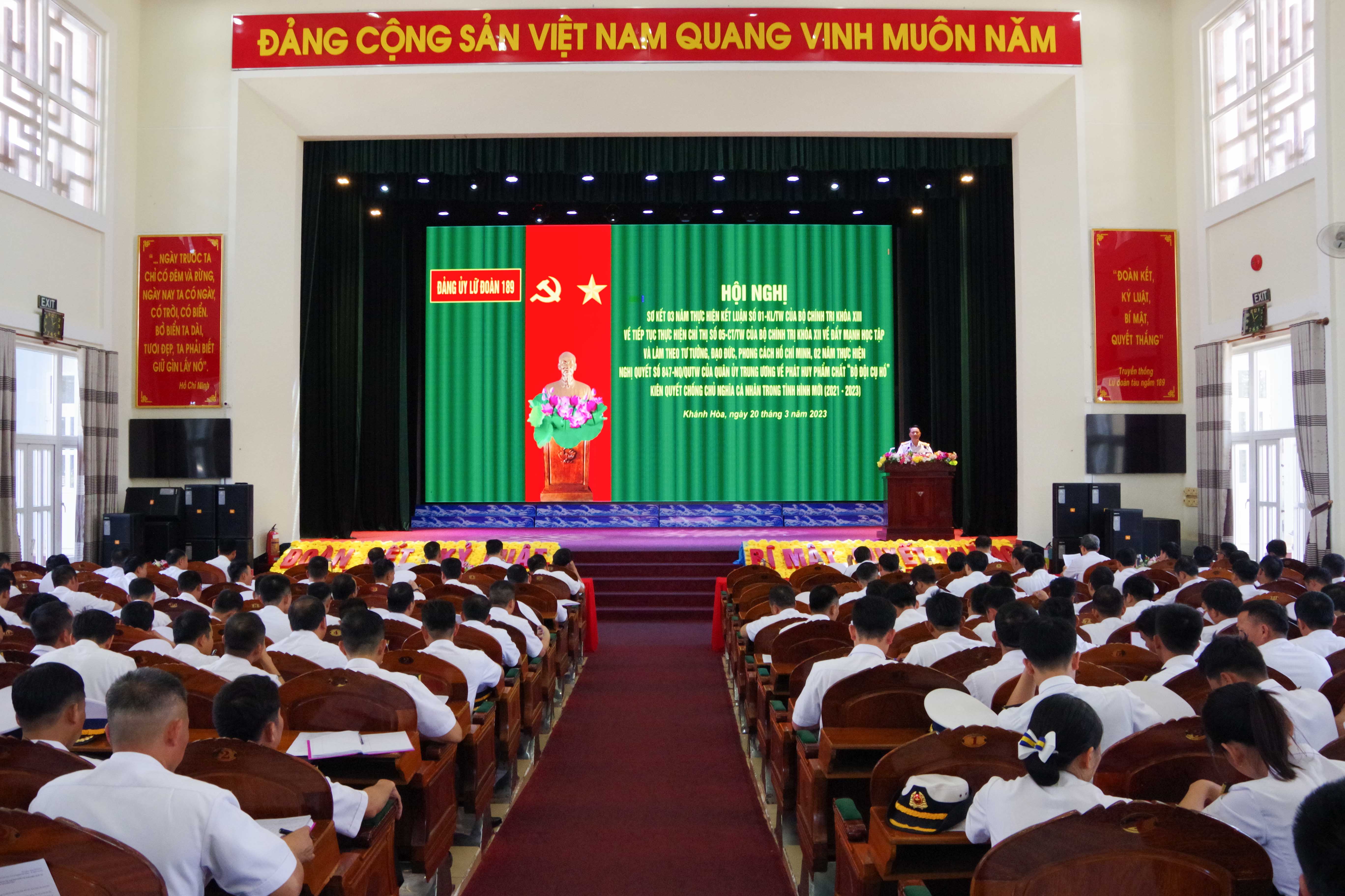Lữ đoàn 189: Sơ kết việc thực hiện kết luận của Bộ Chính trị về học tập và làm theo tư tưởng, đạo đức, phong cách Hồ Chí Minh