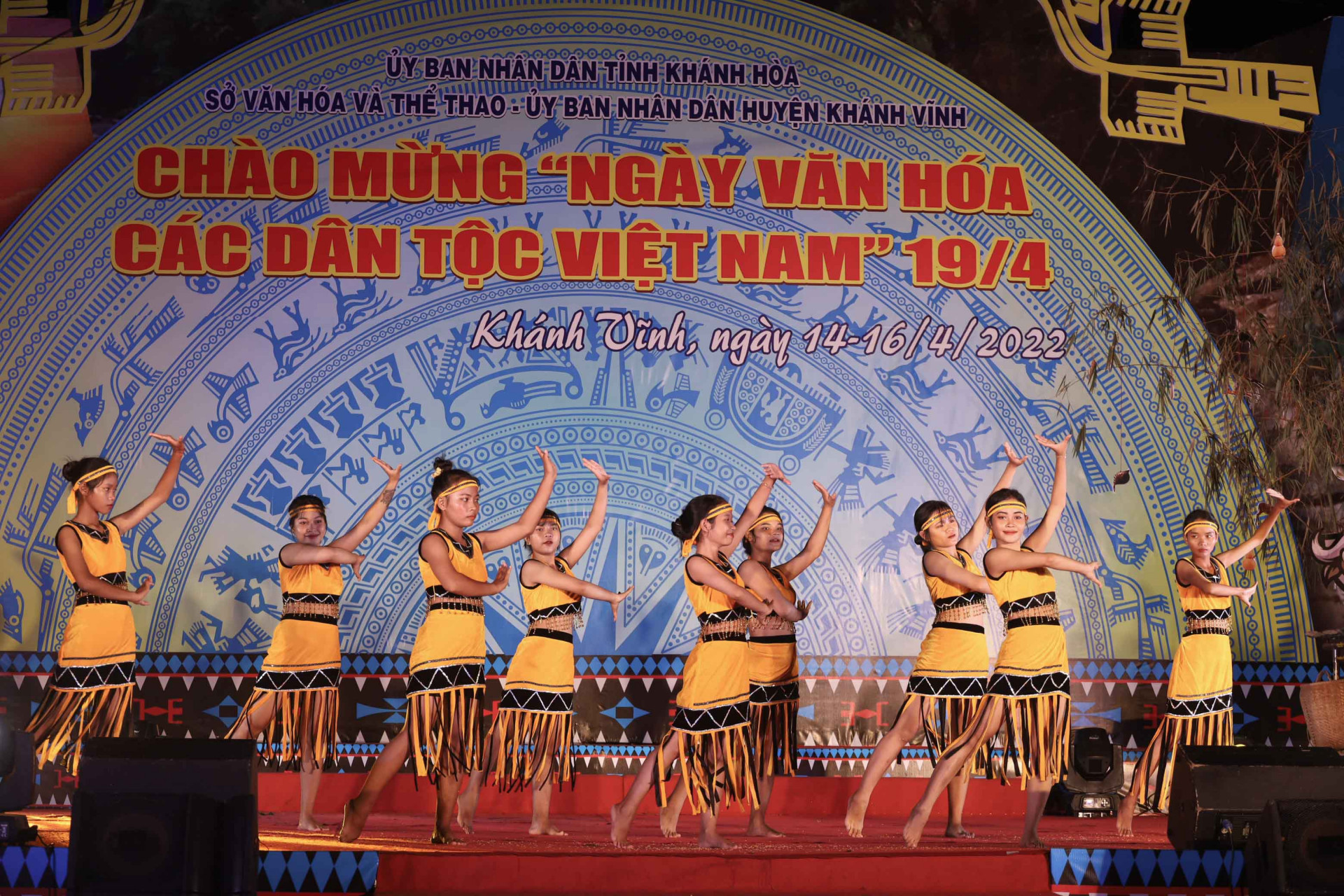 Biểu diễn văn nghệ trong Ngày văn hóa các dân tộc Việt Nam trên địa bàn tỉnh năm 2022. Ảnh minh họa. 