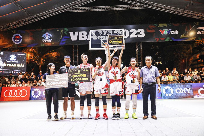 Đội bóng Rohto Saigon Heat vô địch VBA 3x3 Prime Women tại Nha Trang.