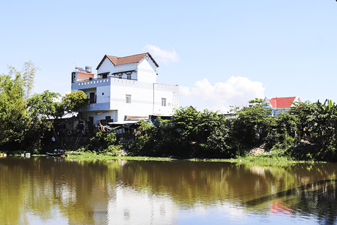 Xã Ninh Đông: Khoảng 30 hộ dân thấp thỏm nỗi lo sạt lở