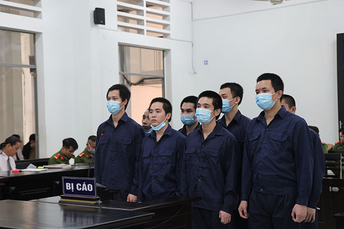 Rủ nhau đi giết người nghi là thủ phạm xúi giục